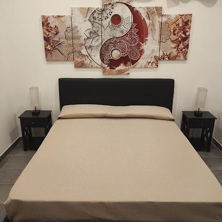 Holiday House カターニア エクステリア 写真